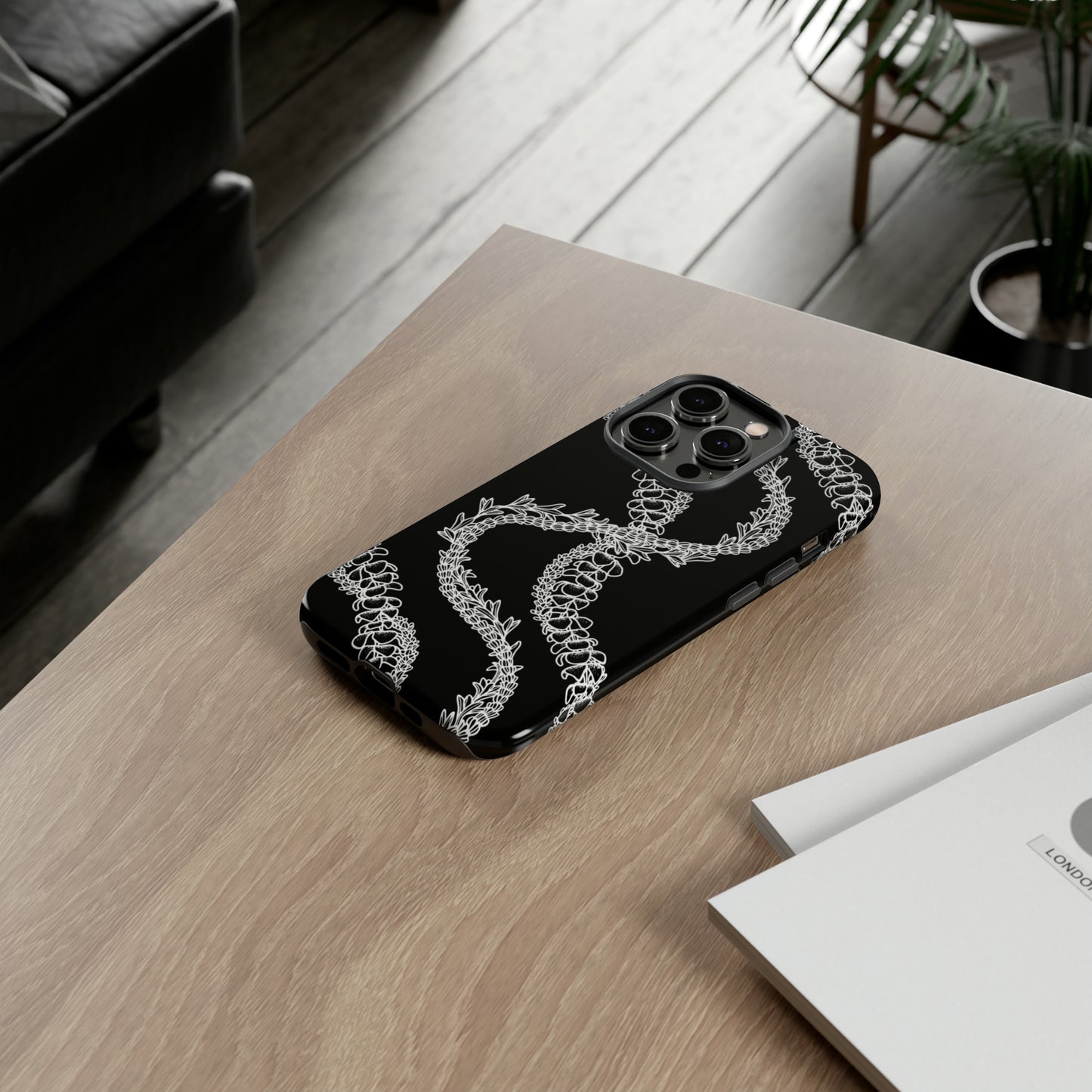 Black Curvy Lei Phone Case