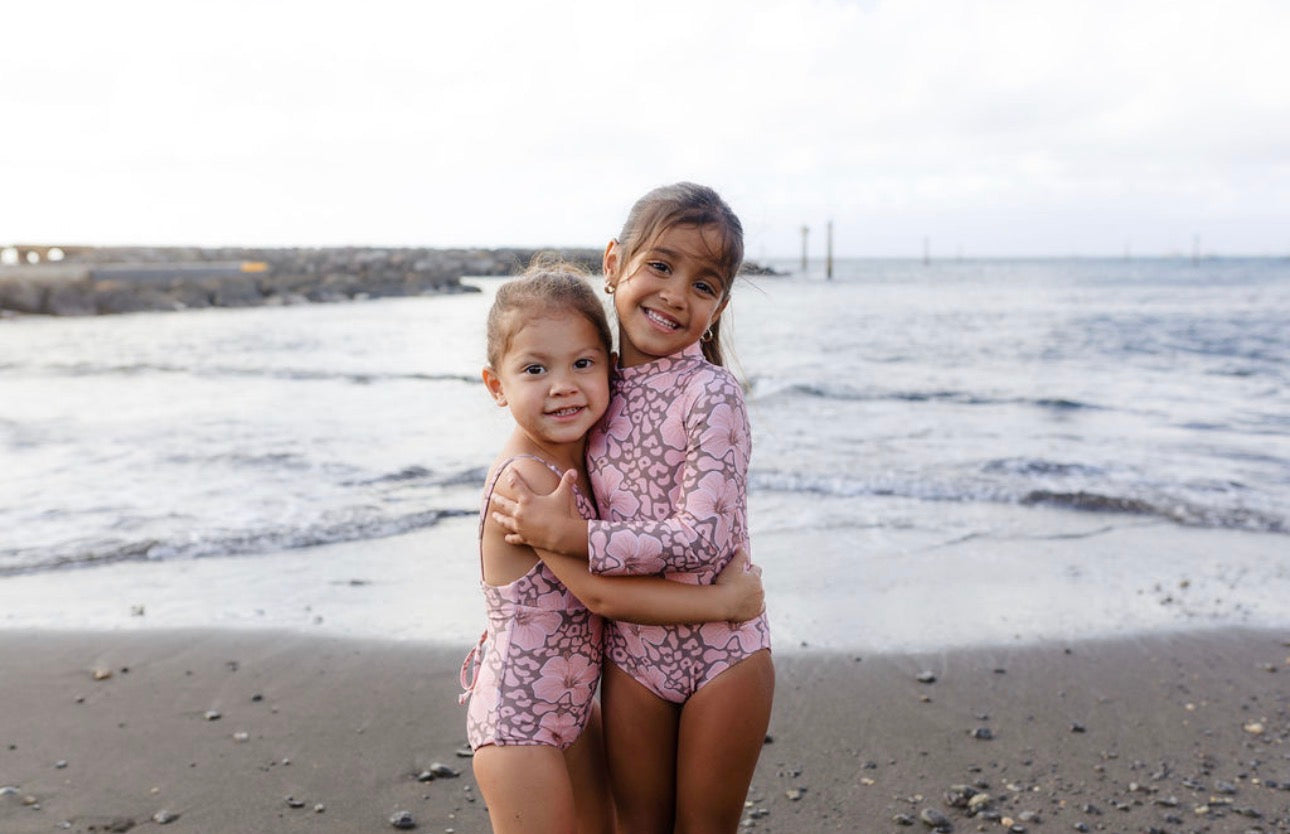 Wild hibiscus Teagan Keiki Long Sleeve Swim